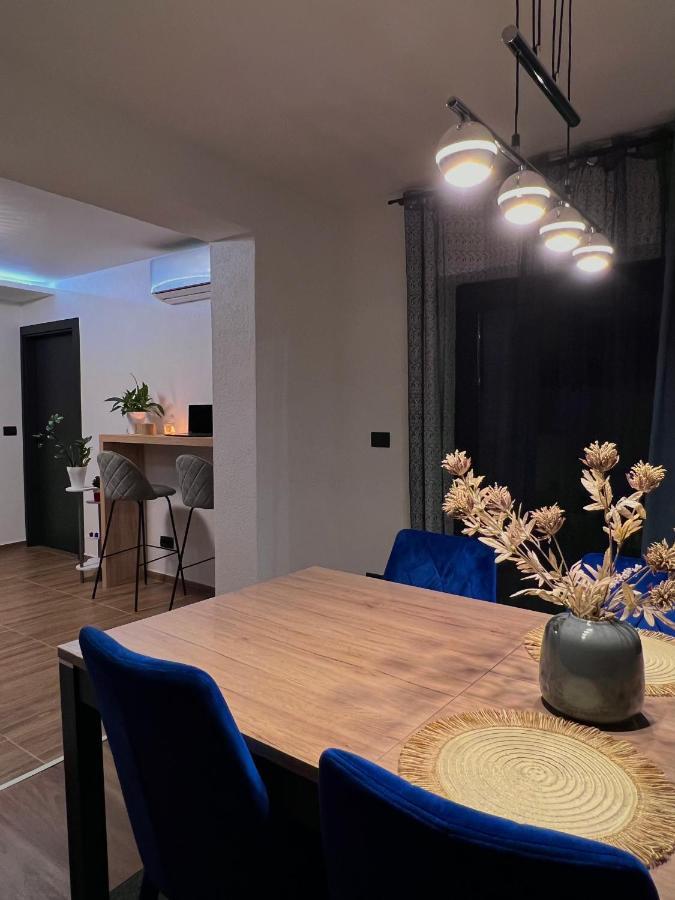 Betty Apartments Borik - Whole Ground Floor Rovinj Exterior photo