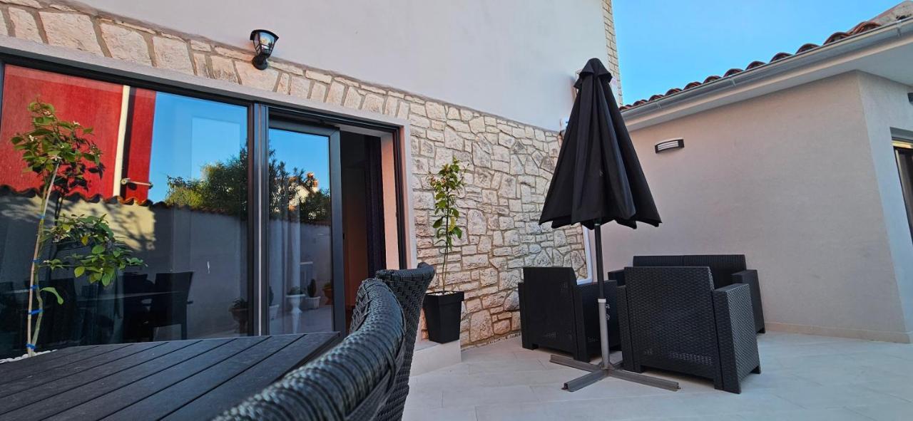 Betty Apartments Borik - Whole Ground Floor Rovinj Exterior photo