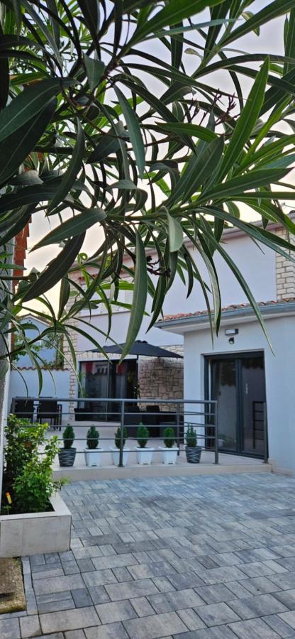 Betty Apartments Borik - Whole Ground Floor Rovinj Exterior photo