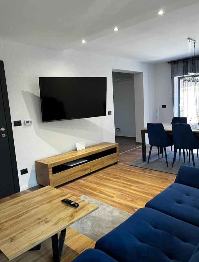 Betty Apartments Borik - Whole Ground Floor Rovinj Exterior photo